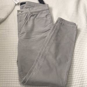 NWT- Banana Republic - 25/0P
